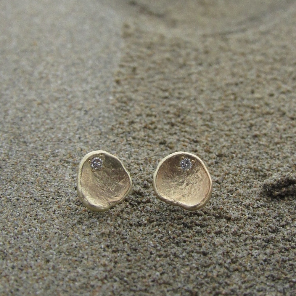 Gold earrings. 14k Yellow gold diamond earrings